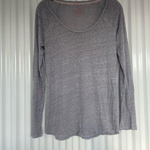 Victoria’s Secret Gray Long Sleeve Top
